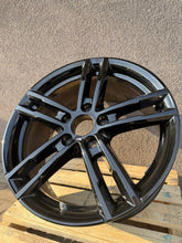 Laden Sie das Bild in den Galerie-Viewer, 1x Alufelge 18 Zoll 8.0" 5x120 52ET 8074186 BMW 2 F22 1 F21 F23 Rim Wheel FEL8683139884al