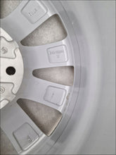 Load image into Gallery viewer, 1x Alufelge 18 Zoll 7.5" 5x120 45ET 2H0601025AH VW Amarok Transporter Rim Wheel FEL5849463721hh