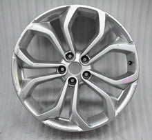Laden Sie das Bild in den Galerie-Viewer, 1x Alufelge 20 Zoll 6.5&quot; 5x114.3 33ET 403007153R Renault Scenic Rim Wheel