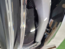 Laden Sie das Bild in den Galerie-Viewer, Frontscheinwerfer Opel Grandland X YP00015980 Rechts Scheinwerfer Headlight SCH4077221337yq