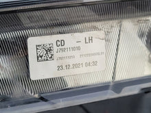 Laden Sie das Bild in den Galerie-Viewer, Frontscheinwerfer Kia Ceed 92101J7500 Full LED Ein Stück (Rechts oder Links)