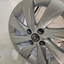 Load image into Gallery viewer, 1x Alufelge 15 Zoll 6.0" 4x100 39ET 13380632 Opel Corsa E D Rim Wheel FEL6953638726os