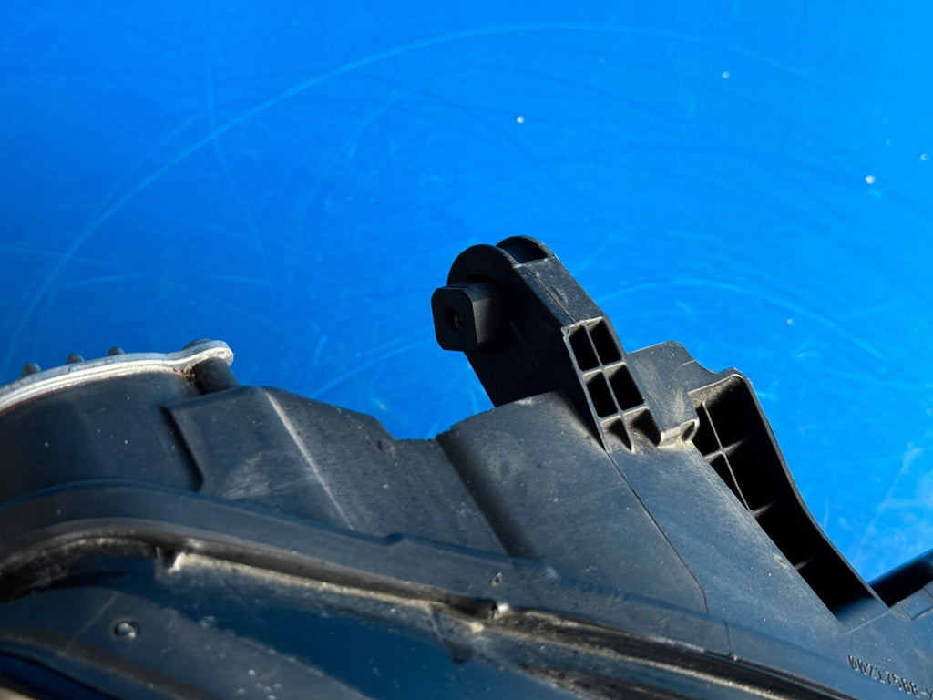 Frontscheinwerfer VW Id.4 11B941006A LED Rechts Scheinwerfer Headlight SCH2312217732zo