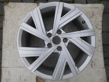 Load image into Gallery viewer, 1x Alufelge 18 Zoll 7.5" 5x112 51ET Glanz Schwarz 5H0601025AE VW Golf VIII I FEL3644423619mc