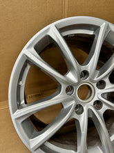Laden Sie das Bild in den Galerie-Viewer, 1x Alufelge 19 Zoll 10.5" 5x130 971601025G Porsche Panamera 971 Rim Wheel FEL5716416250ul