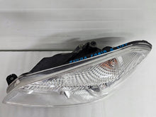 Laden Sie das Bild in den Galerie-Viewer, Frontscheinwerfer Skoda Fabia II Links Scheinwerfer Headlight
