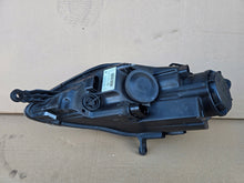 Laden Sie das Bild in den Galerie-Viewer, Frontscheinwerfer VW Golf VI Plus 5M1941006G Rechts Scheinwerfer Headlight SCH5603560848ov