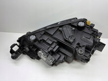Laden Sie das Bild in den Galerie-Viewer, Frontscheinwerfer Skoda Scala 657941015A Links Scheinwerfer Headlight SCH8122157486qe