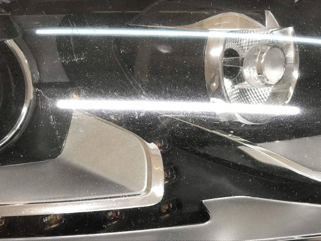 Frontscheinwerfer VW Passat B7 90005333 3AB941752 LED Rechts Headlight
