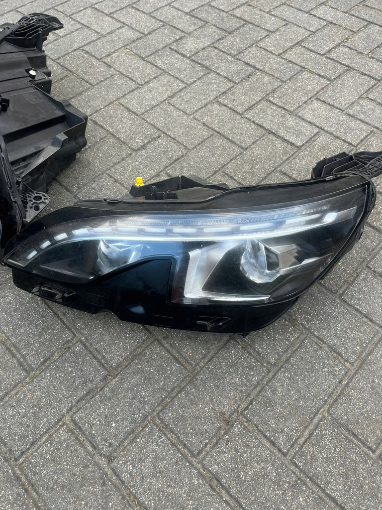 Frontscheinwerfer Peugeot 5008 Ein Stück (Rechts oder Links) Headlight