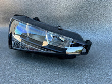 Laden Sie das Bild in den Galerie-Viewer, Frontscheinwerfer Skoda Scala 657941016 LED Rechts Scheinwerfer Headlight SCH8785775190xd