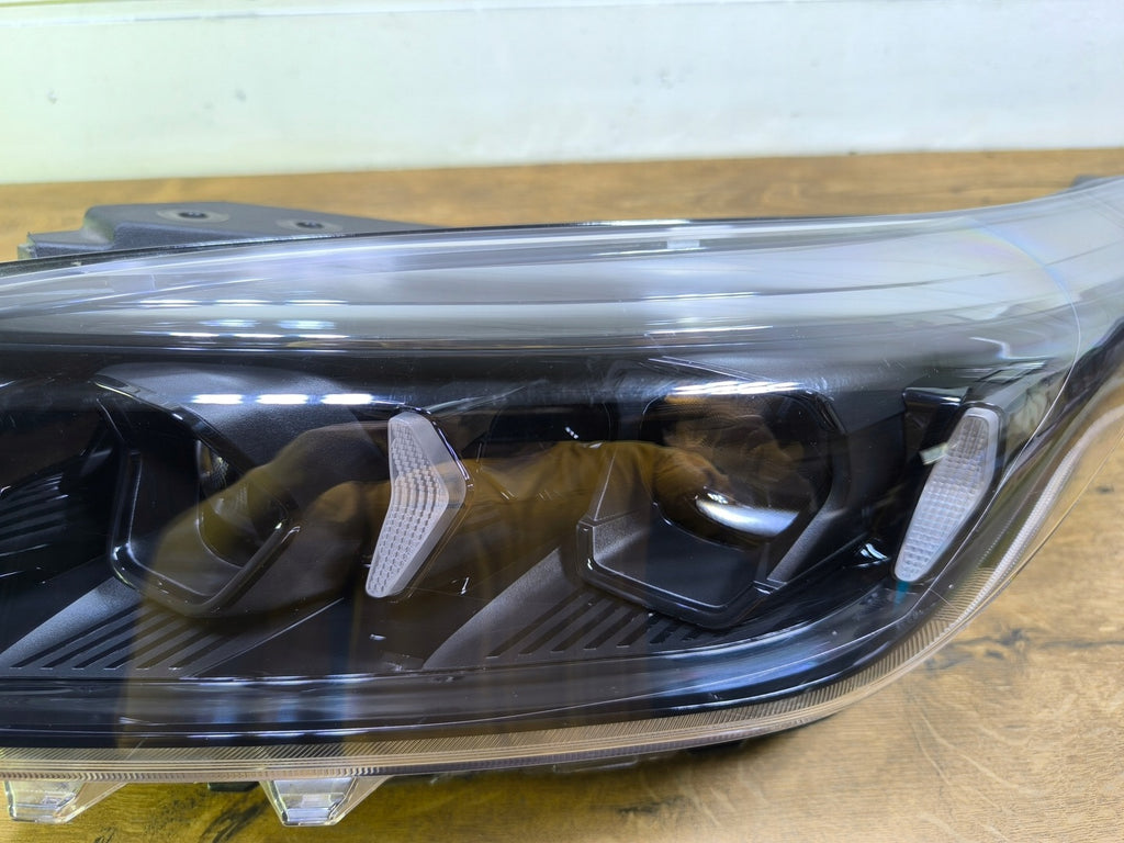 Frontscheinwerfer Kia Xceed J7921-62550 Links Scheinwerfer Headlight