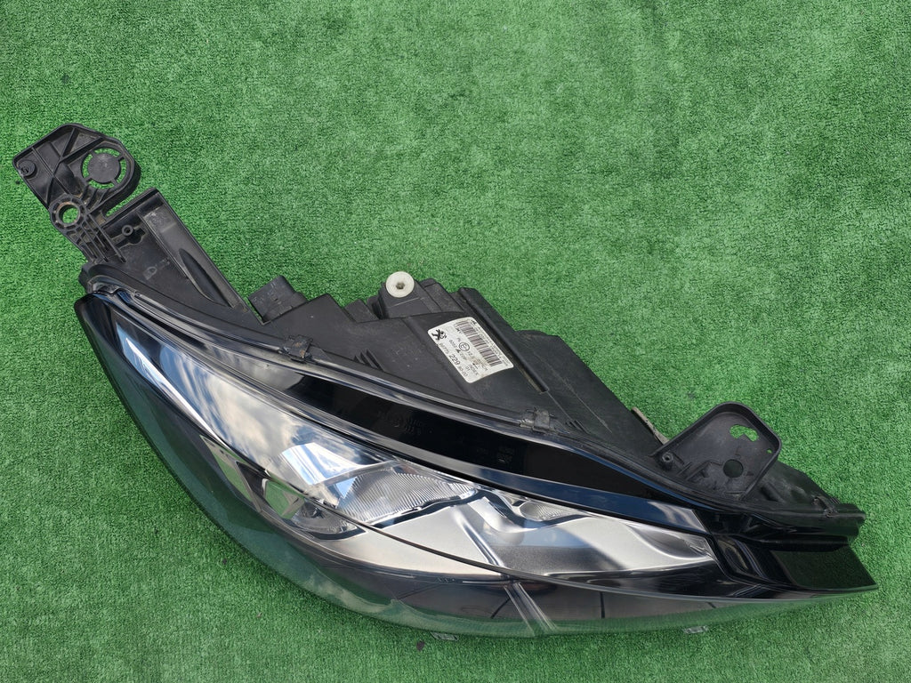 Frontscheinwerfer Peugeot 308 9677522980-00 Rechts Scheinwerfer Headlight SCH9368229650nk