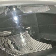 Laden Sie das Bild in den Galerie-Viewer, Frontscheinwerfer VW T7 S741-13E014-AD LED Rechts Scheinwerfer Headlight SCH8064865910yq