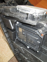 Load image into Gallery viewer, Frontscheinwerfer Skoda Octavia I Xenon Ein Stück (Rechts oder Links) Headlight SCH6589856218wr
