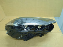 Laden Sie das Bild in den Galerie-Viewer, Frontscheinwerfer VW Passat B8 3G1941082P Rechts Scheinwerfer Headlight