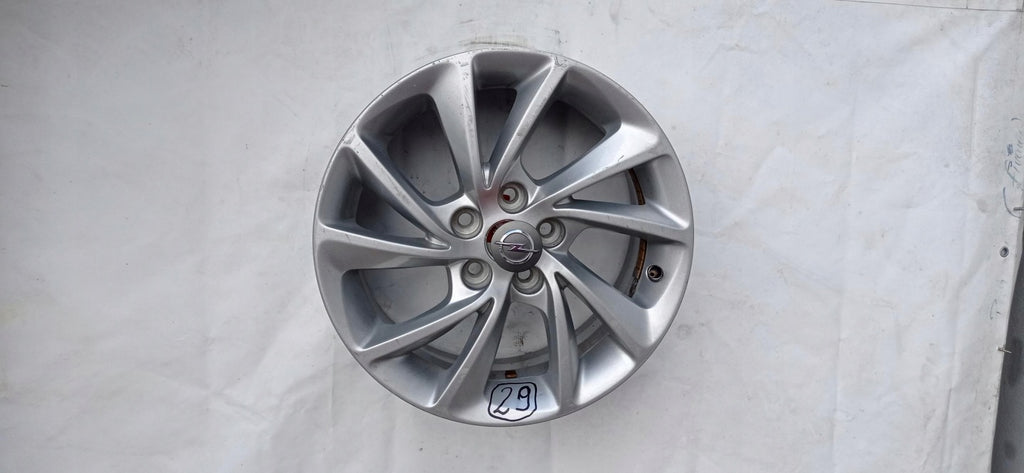 1x Alufelge 16 Zoll 7.0" 5x105 41ET Glanz Silber 39078765 Opel Astra K Rim Wheel FEL9947565621of