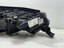 Load image into Gallery viewer, Frontscheinwerfer VW T7 7T1941081B LED Links Scheinwerfer Headlight SCH6289038170hl