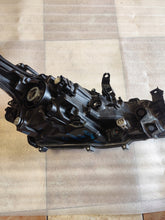Laden Sie das Bild in den Galerie-Viewer, Frontscheinwerfer Toyota Corolla 8115002T31 LED Ein Stück (Rechts oder Links)