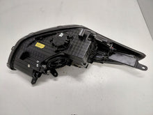 Laden Sie das Bild in den Galerie-Viewer, Frontscheinwerfer Hyundai I30 92101A6060 Links Scheinwerfer Headlight SCH8030436966sr