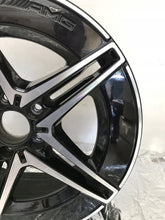 Laden Sie das Bild in den Galerie-Viewer, 1x Alufelge 18 Zoll 7.5&quot; 5x112 Glanz A2064011700 Mercedes-Benz W206 Rim Wheel