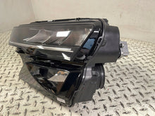 Laden Sie das Bild in den Galerie-Viewer, Frontscheinwerfer Skoda Karoq 57B941009 Links Scheinwerfer Headlight SCH8213219303gf