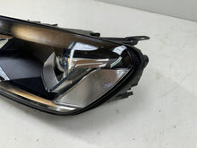 Laden Sie das Bild in den Galerie-Viewer, Frontscheinwerfer VW Touareg 7P1941031 Xenon Links Scheinwerfer Headlight