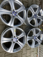 Laden Sie das Bild in den Galerie-Viewer, 4x Alufelge 18 Zoll 8.0" 5x112 43ET Glanz Silber A2134011400 Mercedes-Benz FEL4162229949xu