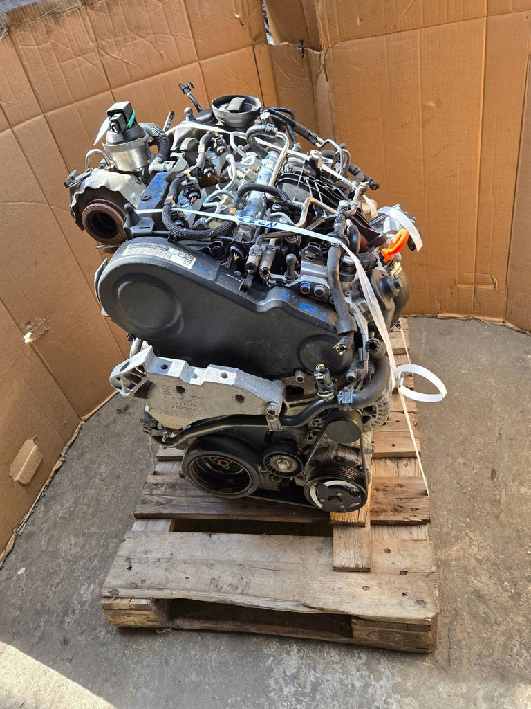 Motor Skoda VW CFFB 2.0 TDI 140PS 103kW 131TKm 2010 Diesel Engine Komplett