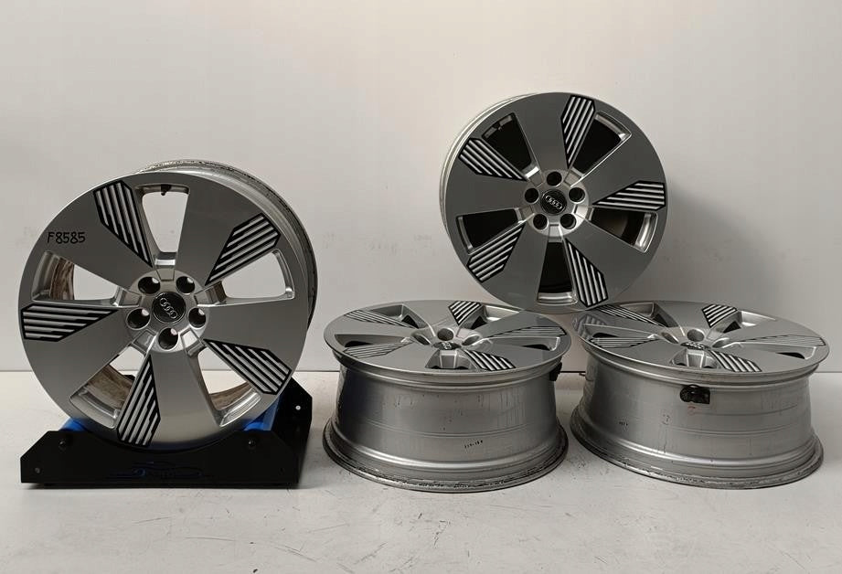 4x Alufelge 19 Zoll 8.0" 5x112 34ET Glanz Silber 4KE601025L Audi E-Tron FEL4579540829iw