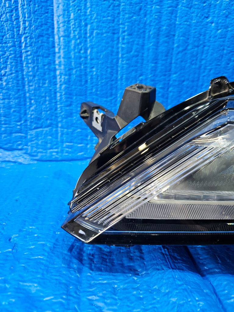 Frontscheinwerfer Mitsubishi Eclipse Cross EDM922-05010 LED Links Headlight