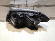 Load image into Gallery viewer, Frontscheinwerfer Man Tge Crafter 7C1941006 Rechts Scheinwerfer Headlight SCH3416500042mc