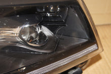 Load image into Gallery viewer, Frontscheinwerfer Kia Sorento III 92102-C5620 LED Rechts Scheinwerfer Headlight