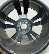 Laden Sie das Bild in den Galerie-Viewer, 1x Alufelge 18 Zoll 7.5&quot; 5x112 44ET A2054012802 Mercedes-Benz W205 Rim Wheel