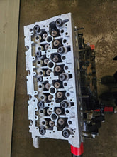 Laden Sie das Bild in den Galerie-Viewer, Motor Audi VW A3 Passat CLH 1.6 TDI 105PS 77kW Diesel Engine Unkomplett