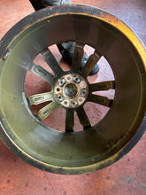Load image into Gallery viewer, 1x Alufelge 20 Zoll 8.0" 5x112 30ET 6796239 BMW G31 G30 Rim Wheel FEL6679995439se