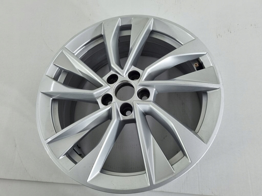 1x Alufelge 17 Zoll 6.5" 5x100 40ET Glanz Silber 657601025AK Skoda Scala Kamiq I FEL6471751590bh