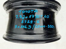 Laden Sie das Bild in den Galerie-Viewer, 1x Alufelge 17 Zoll 7.5&quot; 5x114.3 40ET 8729-6 Toyota Rim Wheel