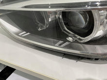 Laden Sie das Bild in den Galerie-Viewer, Frontscheinwerfer BMW 3 F30 F31 Bi-Xenon Ein Stück (Rechts oder Links) Headlight SCH7145866347ob