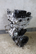 Laden Sie das Bild in den Galerie-Viewer, Motor Peugeot 308 10XVDR 1.2 THP 137TKm 2013 Benzin Engine Unkomplett MOT5596946280qw