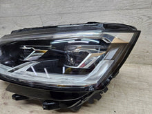 Laden Sie das Bild in den Galerie-Viewer, Frontscheinwerfer VW Multivan 7L1941035B LED Links Scheinwerfer Headlight SCH7970838225fv