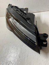Laden Sie das Bild in den Galerie-Viewer, Frontscheinwerfer Skoda Superb III 3V1941016C Full LED Rechts Headlight