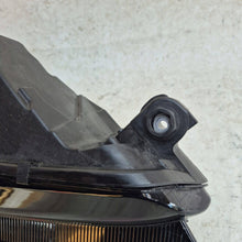 Laden Sie das Bild in den Galerie-Viewer, Frontscheinwerfer Skoda Octavia IV 5E4941016A Full LED Rechts Headlight SCH2731214263en