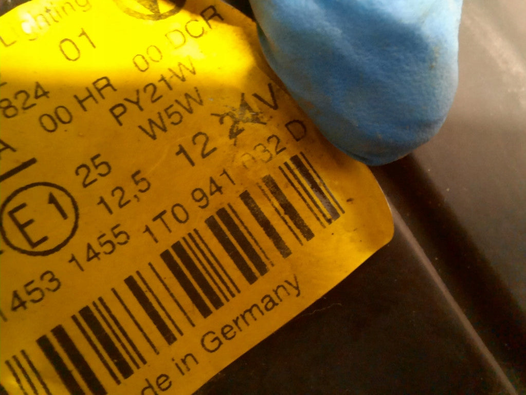 Frontscheinwerfer VW Touran 1T0941032D Rechts Scheinwerfer Headlight