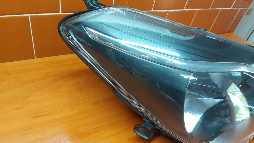 Frontscheinwerfer Toyota Yaris 0D-195 LED Rechts Scheinwerfer Headlight SCH7177498807fa