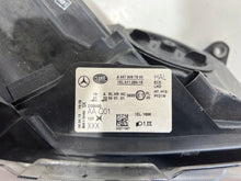 Laden Sie das Bild in den Galerie-Viewer, Frontscheinwerfer Mercedes-Benz Vito A44790677800 Rechts Scheinwerfer Headlight
