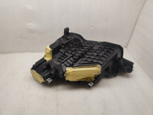 Laden Sie das Bild in den Galerie-Viewer, Frontscheinwerfer Audi E-Tron 4KE941040 LED Ein Stück (Rechts oder Links) SCH1367893484qh