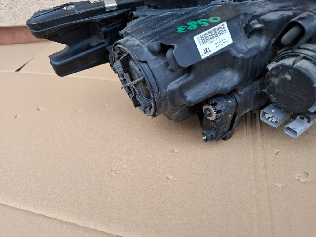 Frontscheinwerfer Mitsubishi Outlander III 4BX15 8301C8-63 LED Links Headlight