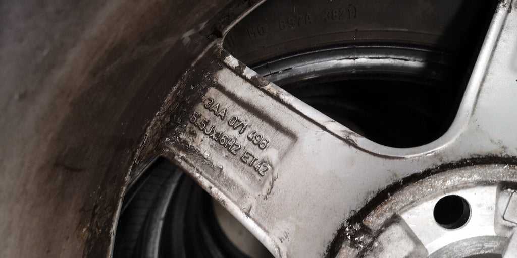 1x Alufelge 16 Zoll 6.5" 5x112 42ET 3AA071496 VW Passat Rim Wheel FEL2470833758eu