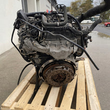 Laden Sie das Bild in den Galerie-Viewer, Motor Mercedes-Benz Sprinter B906 OM651 2.2 CDI 257TKm 2014 Diesel Komplett MOT1657382600sq
